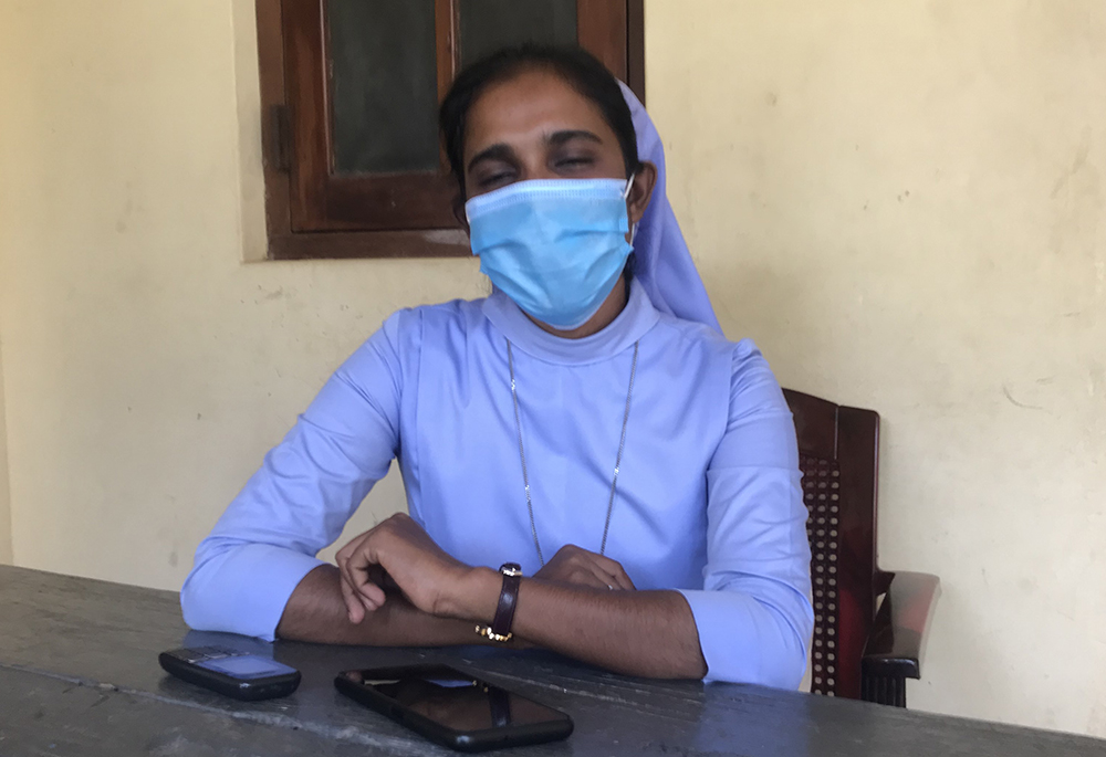 La Hna. Manoranji Murthy, de las Hermanas de Nuestra Señora del Perpetuo Socorro y una de las terapeutas que acompañan a los supervivientes de los atentados.