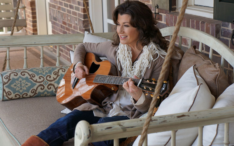 Singer-songwriter Amy Grant at home (Newscom/PRNewsFoto/National Association of Insurance Commissioners)