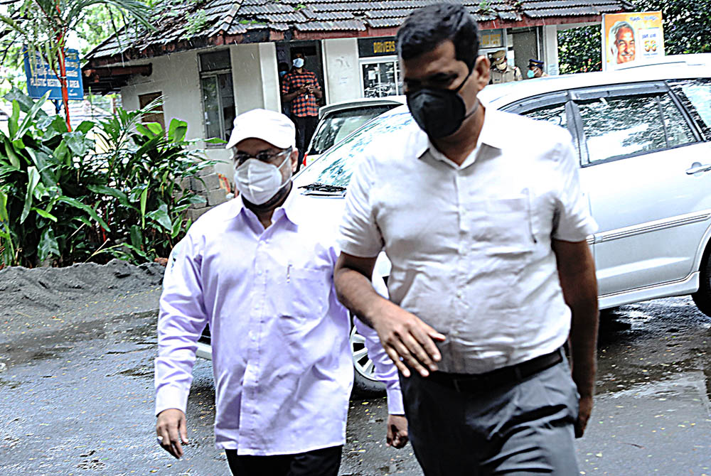 Bishop Franco Mulakkal of Jalandhar (in white hat and mask) arrives at the District and Sessions Court in Kottayam, Kerala, Sept. 16, 2020, to stand trial in a rape case against him. (Saji Thomas) Bishop Franco Mulakkal of Jalandhar (in white hat and mask) arrives at the District and Sessions Court in Kottayam, Kerala, Sept. 16, 2020, to stand trial in a rape case against him. (Saji Thomas)