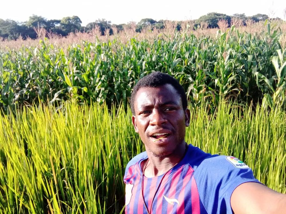 Wilondja Mayayu Luc is a young Salesian at Don Bosco Kansebula in Lubumbashi, Democratic Republic of Congo, and one of the beneficiaries of the farm that supplies food for the Salesian formation house and to the village nearby.