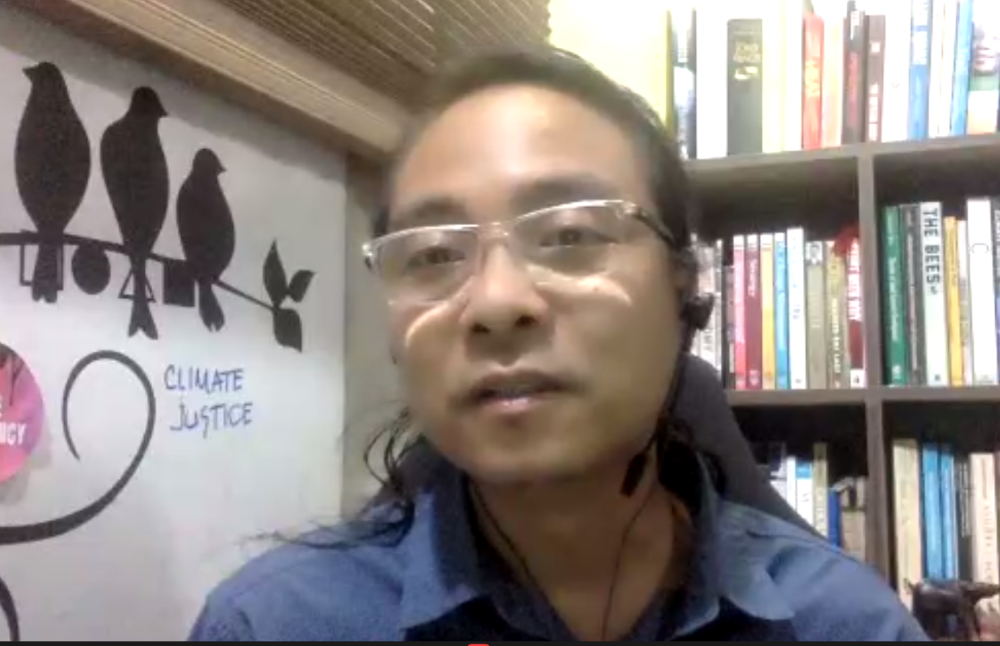 Yeb Saño, the executive director of Greenpeace Southeast Asia, speaks during a Nov. 16  webinar assessing COP26. (Screenshot/Chris Herlinger)