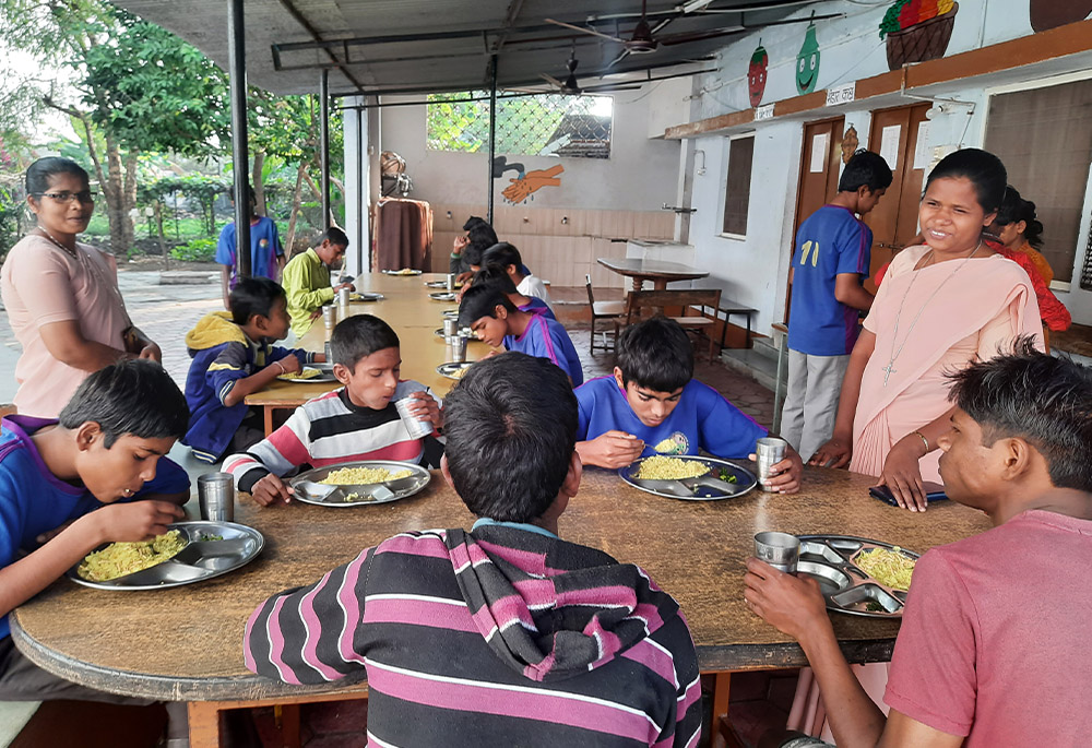 Students have breakfast at Navjeevan, a care home in Khandwa, a town in Madhya Pradesh state in central India. (GSR photo/Saji Thomas)
