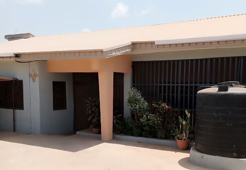 Outside view of Tanke Convent in Ilorin, Nigeria