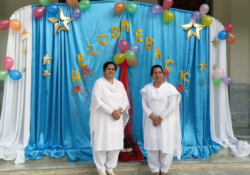 Sr. Teresa Younas, right, addresses students at Sangota Public School on May 24. Courtesy of Sr. Teresa Younas)