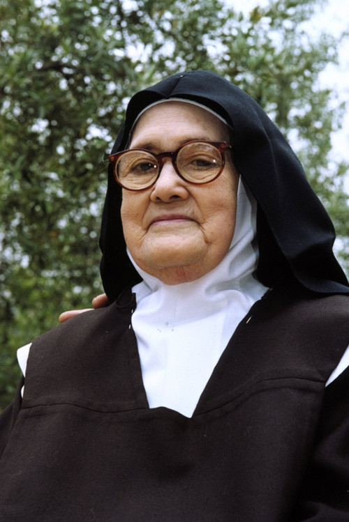 Portugal celebrates 'venerable' declaration for Fátima visionary, Sister Lucia - Vimarsana News