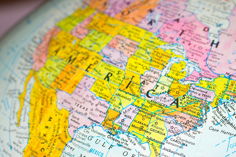 A map of the United States on a globe (Dreamstime/Littleny)