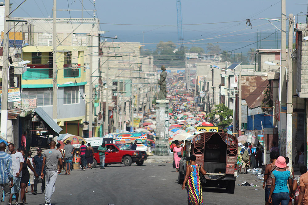 Streets of the Haitian capital of Port-au-Prince in 2016. The streets, never safe, are now more perilous because of serious insecurity and the rise of kidnappings and abductions. (GSR photo/Chris Herlinger)
