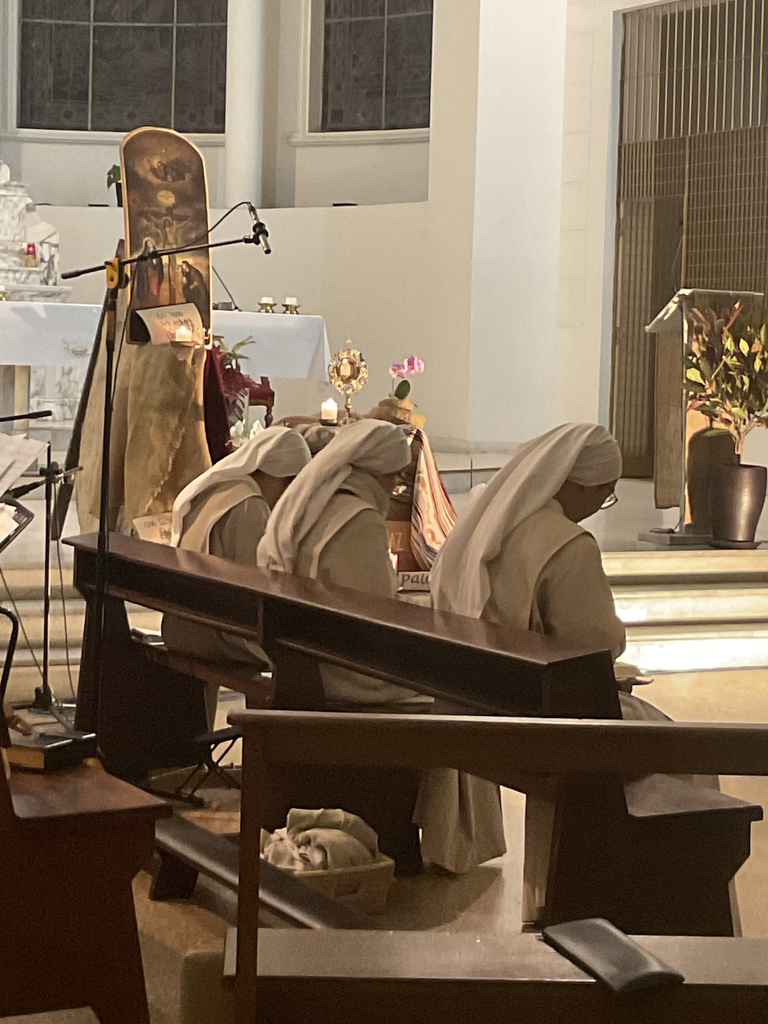 Prayer for peace in the Church of the Monastery of the Incarnation on Oct. 17 (Begoña Costillo) Prayer for peace in the Church of the Monastery of the Incarnation on Oct. 17 (Begoña Costillo)