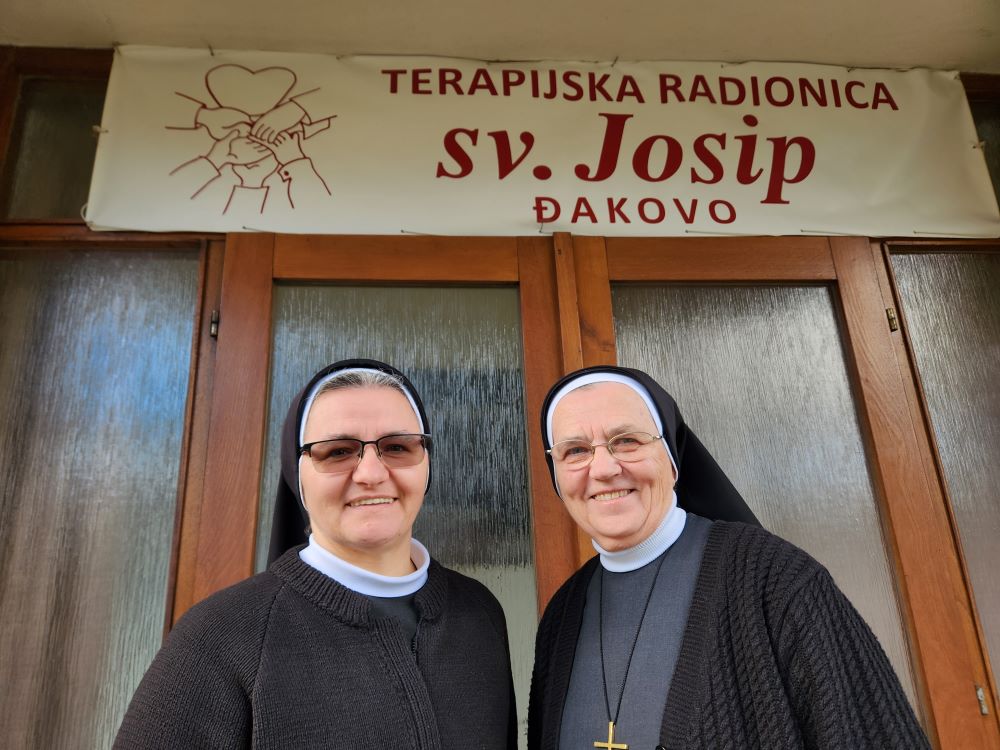 Sr. Rastislava Ralbovsky, right, and Sr. Marija Klara Klarić, members of the Sisters of Mercy of the Holy Cross, minister in a program that began in 1996 to help people coping with trauma and spiritual scars after the war. The program is based at the congregational convent in Đakovo, Croatia. (GSR Photo/Chris Herlinger)