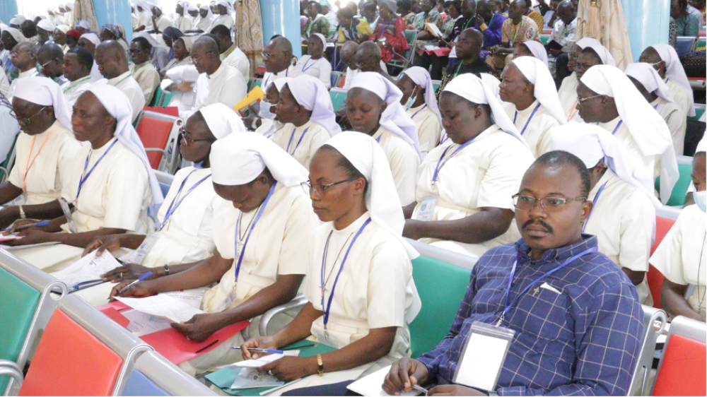 More than 600 people attended a February 2023 symposium at Gira Imana College to celebrate the 100th anniversary of the Sisters of Immaculate Conception of Ouagadougou, Burkina Faso. 