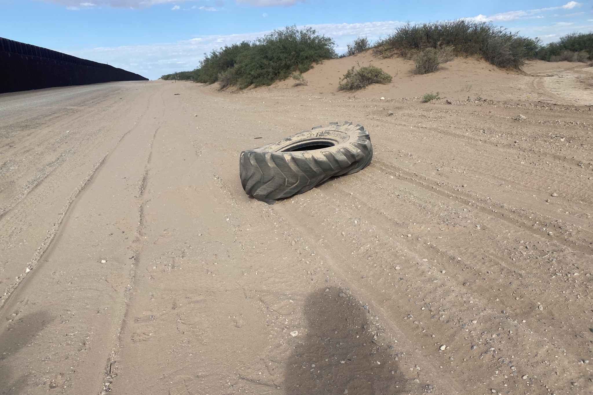 The U.S. Border Patrol uses a tire to smooth the ground to erase the footprints that serve as a guide for migrants trying to cross the border illegally. (Courtesy of Leticia Gutiérrez Valderrama)