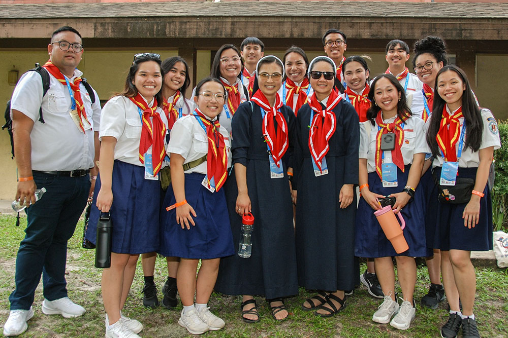 Vietnamese Eucharistic Youth Movement unites in praise at US convention ...