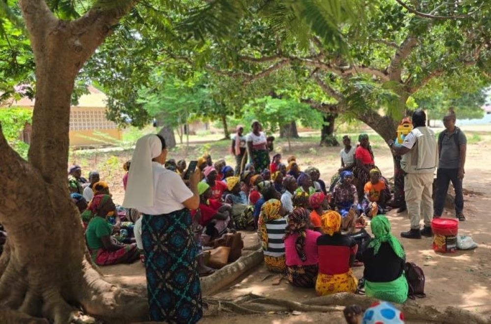 Augustinian sisters guide female farmers in Nampula, Mozambique, at a training session on sustainable farming methods. (Tawanda Karombo)