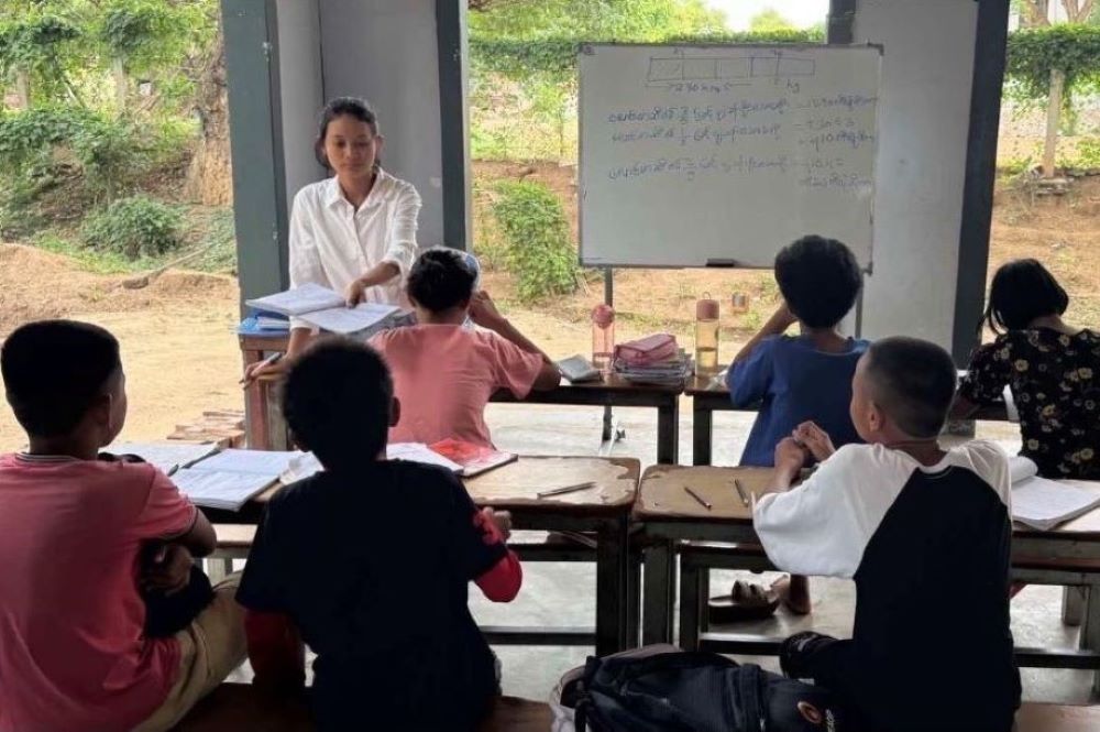 Children attend a class at the Child Protection Center run by the Sisters of Our Lady of the Charity of the Good Shepherd in Myit Nge town in Myanmar June.30. (John Zaw) Children attend a class at the Child Protection Center run by the Sisters of Our Lady of the Charity of the Good Shepherd in Myit Nge town in Myanmar June.30. (John Zaw)