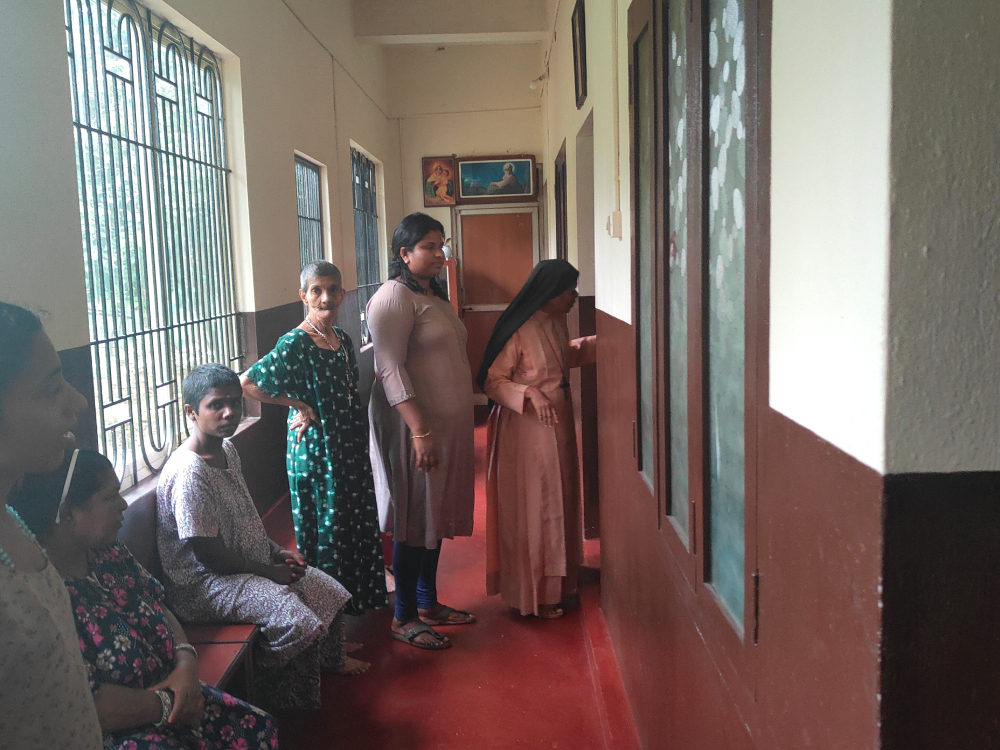 Bethany Sr. Bhagya Thalichirayil prepares to distribute medicine to the Asha Bhavan residents. (Thomas Scaria) Bethany Sr. Bhagya Thalichirayil prepares to distribute medicine to the Asha Bhavan residents. (Thomas Scaria)