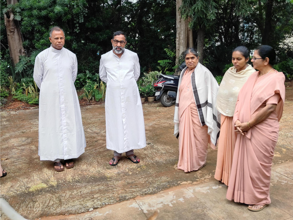 Priests and nuns interact after the morning Mass at Franciscan Sisters of the Immaculate Convent in the campus of Sumanahalli at Bengaluru, capital of Karnataka state in southwestern India. (Thomas Scaria) Priests and nuns interact after the morning Mass at Franciscan Sisters of the Immaculate Convent in the campus of Sumanahalli at Bengaluru, capital of Karnataka state in southwestern India. (Thomas Scaria)