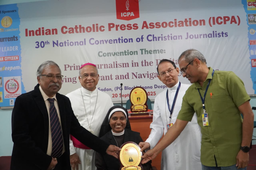 Sr. Lismy Parayil, CMC, was honored with the James Alberione Award by the Indian Catholic Press Association at the 30th National Convention of Christian Journalists in Pune, India on Sept. 20, 2025. (Courtesy of Br. Jeeson Thomas, CMI) Sr. Lismy Parayil, CMC, was honored with the James Alberione Award by the Indian Catholic Press Association at the 30th National Convention of Christian Journalists in Pune, India on Sept. 20, 2025. (Courtesy of Br. Jeeson Thomas, CMI)