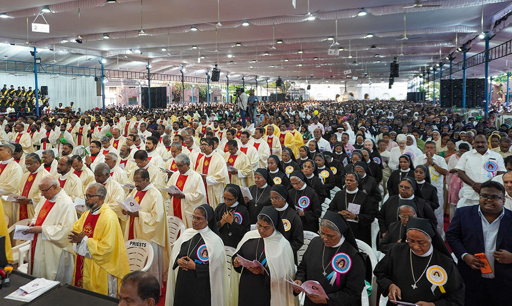 More than 20,000 faithful gather for the Nov. 8, 2025, beatification Mass of Mother Eliswa Vakayil, founder of the Congregation of Teresian Carmelites, at the Basilica of Our Lady of Ransom at Vallarpadam in the city of Kochi, India, which is in the Archdiocese of Verapoly. (OSV News/Anto Akkara)