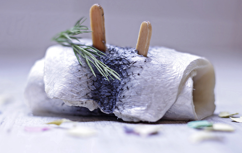 Eating herring, pickled or otherwise, is a sign that the new year will be blessed with prosperity, abundance and luck. (Pixabay/NoName_13)