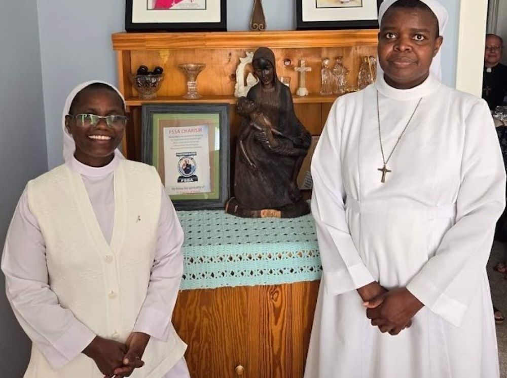 Srs. Imelda Ngwitu (left) and Ancilla Abonyo arrived to serve at Holy Family Catholic Church in Blakely, Georgia, in December 2023. The sisters are from Nairobi, Kenya. (Courtesy of Dorann Cobb)