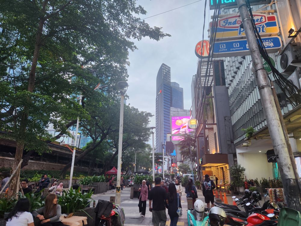 Urbanization is evident in the central district of the Indonesian capital of Jakarta. (GSR photo/Chris Herlinger)