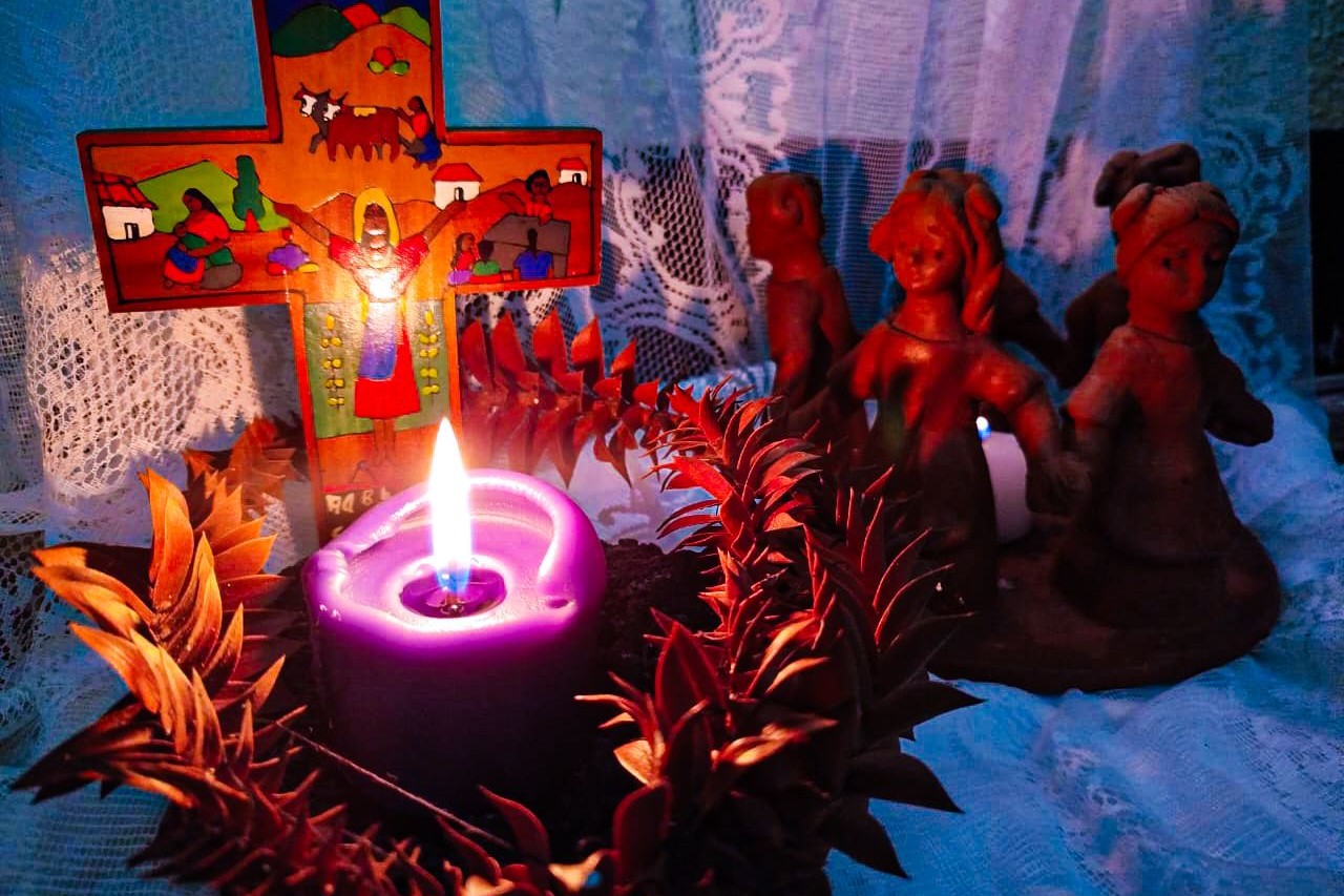 Las panelistas de La Vida de febrero reflexionaron sobre estas interrogantes: ¿Cómo han cambiado sus prácticas de Cuaresma desde que eran más jóvenes o estaban en formación? ¿Han desarrollado nuevas tradiciones, o encontrado maneras creativas de vivirla? (Foto: Vuelo en V)