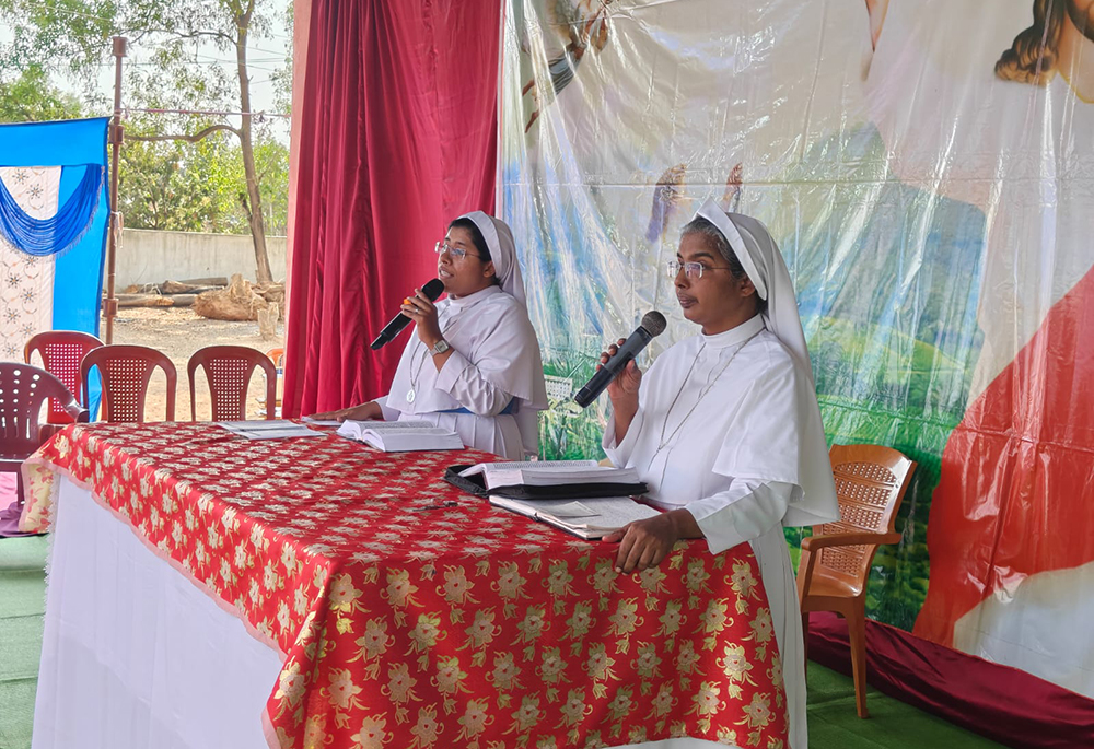 Missionary Sisters of Mary Immaculate Sr. Jesline Rose, right, conducts a prayer session at the Basilica of the Holy Rosary, Bandel, West Bengal. (Courtesy of Sr. Jeslin Rose)