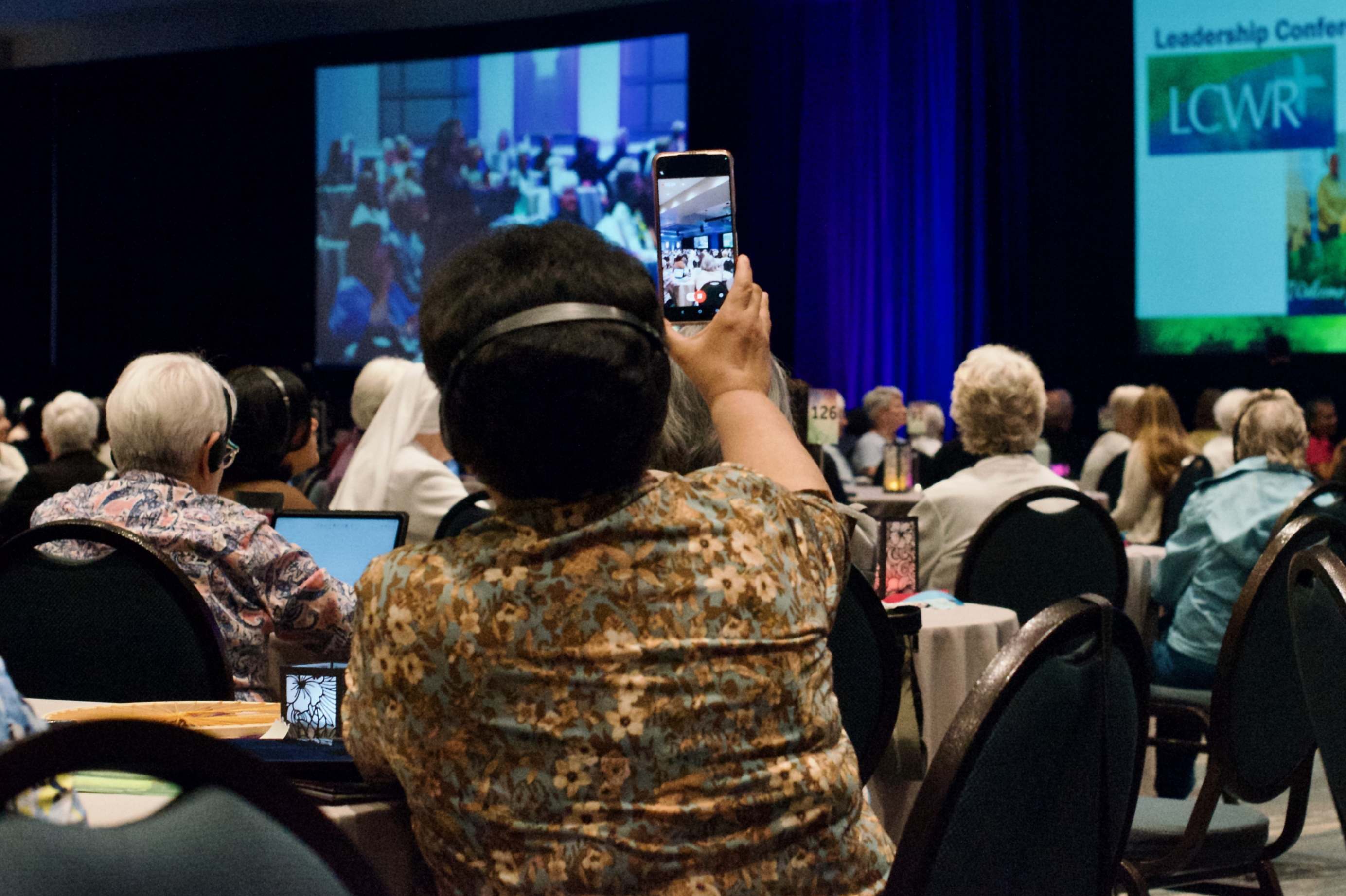 Más de 1300 personas participaron en la asamblea de la LCWR, celebrada en Orlando, Estados Unidos, del 11 al 14 de agosto, con motivo del 70.º aniversario de la organización.(Foto: Dan Stockman)