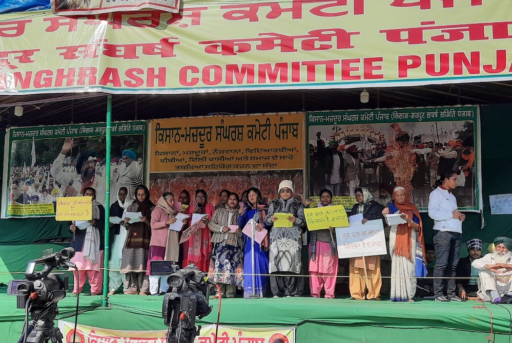 Presentation Sr. Dorothy Fernandes reads a statement from women religious to the farmers assembled outside Dehli, India, protesting new agricultural laws. (Provided photo)