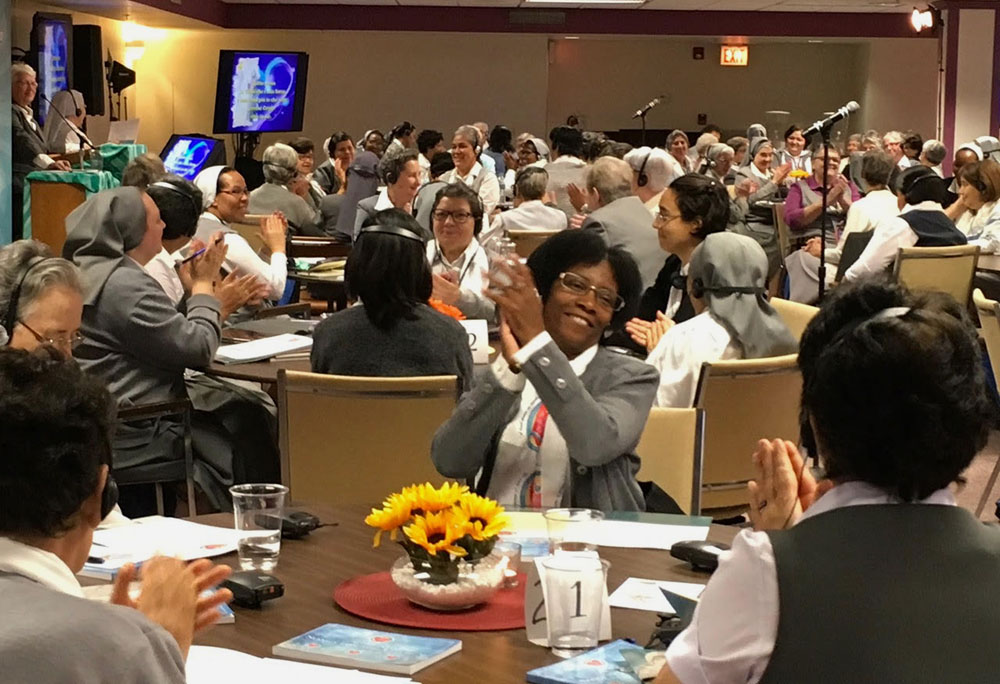 Missionary Sisters of the Sacred Heart of Jesus at their General Assembly in Chicago in 2017 (Tere Merandi)