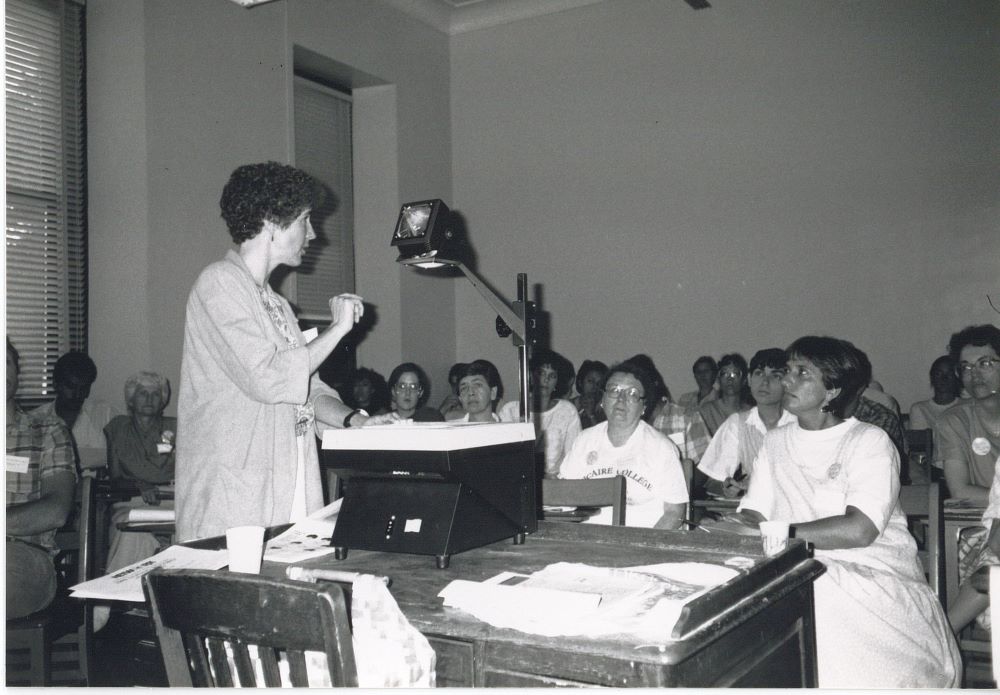 Immaculate Heart of Mary Sr. Nancy Sylvester speaks at a 1990 Network legislative seminar. Sylvester was executive director of Network from 1982 to 1992. (Courtesy of Network Lobby for Catholic Social Justice)