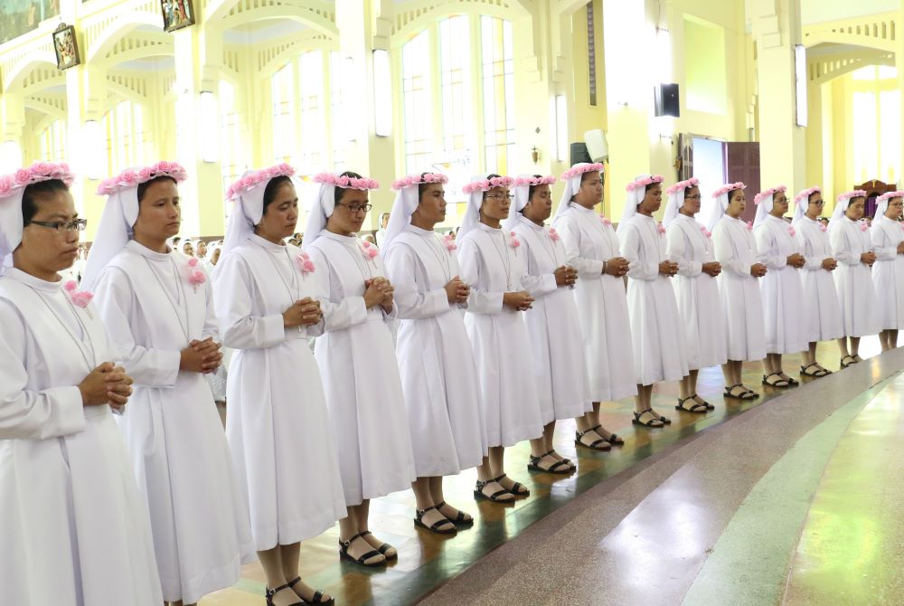 On Aug. 6, Salesian Sisters of Don Bosco made their perpetual professions at the Cathedral of Mary Help of Christians in Shillong, Meghalaya in northeast India. The ceremony took place on the celebration of the 150th anniversary of the order's founding.