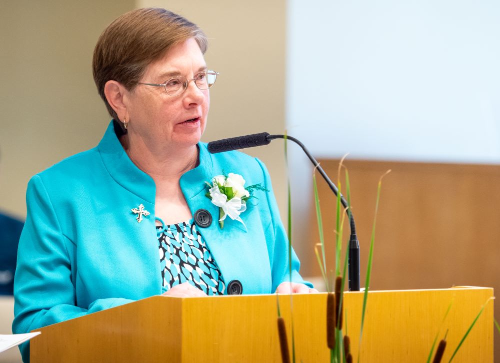 Q & A with Sr. Maureen Geary, new president-elect of the Leadership ...