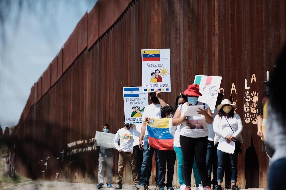 Asylum seekers from Mexico, Cuba, Venezuela and Honduras share their stories at the #SaveAsylum protest August 21 in Nogales, Sonora, Mexico (Kino Border Initiative)