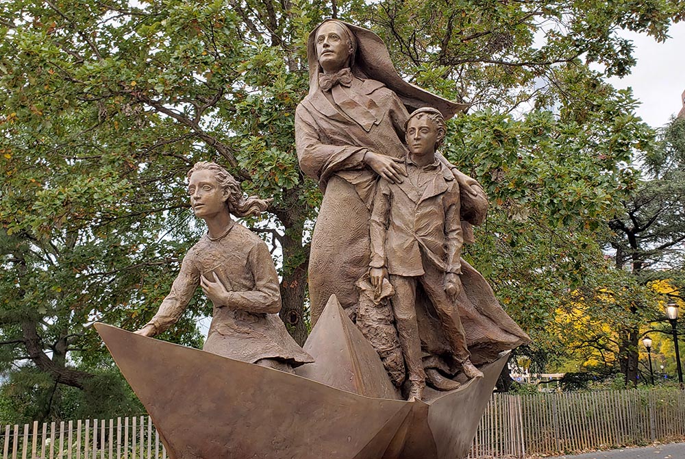 On Columbus Day, New York Gov. Andrew Cuomo unveiled this monument honoring St. Frances Xavier Cabrini and her ministry in lower Manhattan's Battery Park, which overlooks the Statue of Liberty and Ellis Island, two New York City landmarks revered for thei