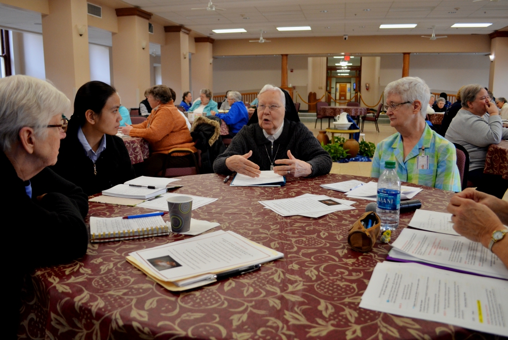 Members of the Poor Handmaids of Jesus Christ participate in a retreat on community-building. (Courtesy of Poor Handmaids of Jesus Christ) Members of the Poor Handmaids of Jesus Christ participate in a retreat on community-building. (Courtesy of Poor Handmaids of Jesus Christ)