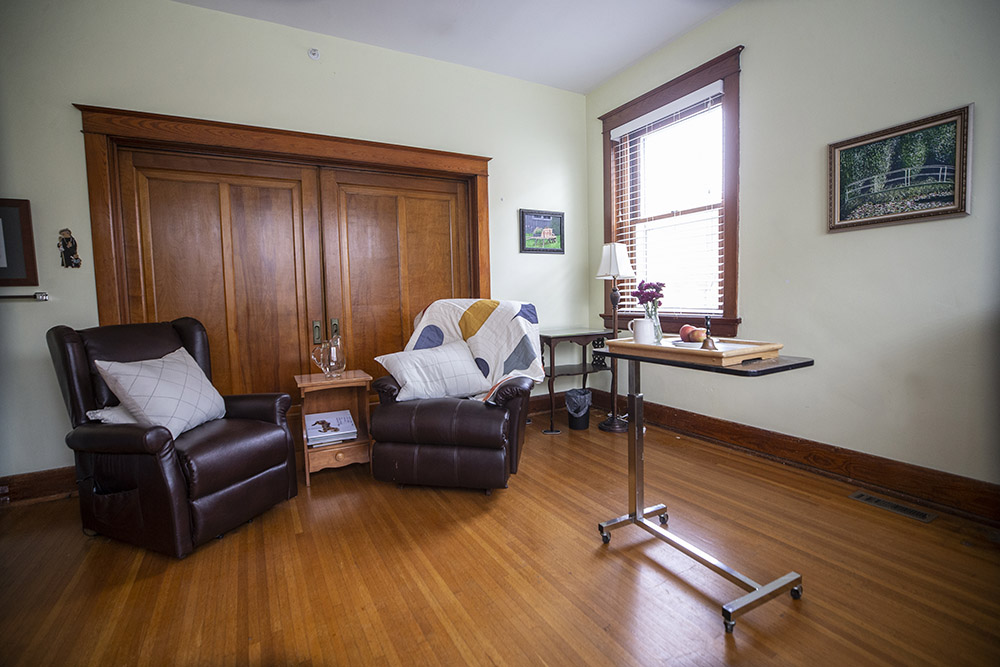 A former sister's bedroom has been converted to a resident's bedroom, where volunteers now pray and comfort a person on the journey to death. (Courier Journal/Pat McDonogh)