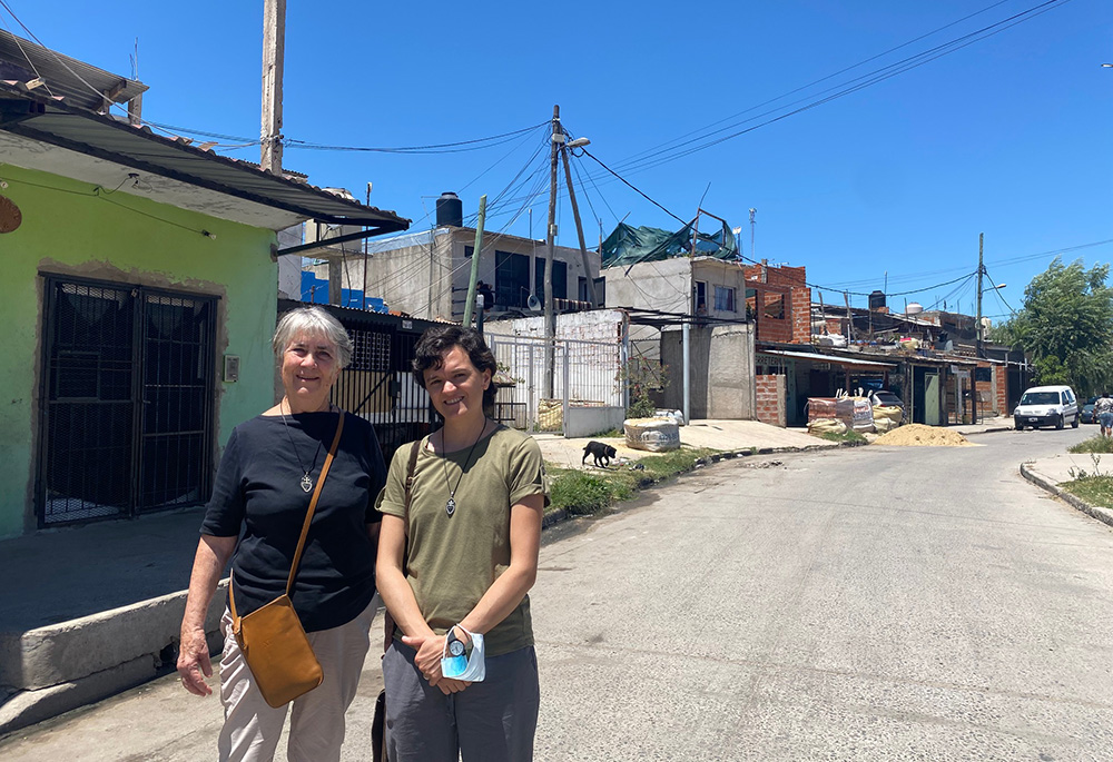 Passionist Srs. María Angélica Agorta, left, and Florencia Buruchaga have spent their entire religious lives living with people on the margins but began ministering to the residents of Villa Hidalgo outside Buenos Aires, Argentina, in February 2021. (GSR)