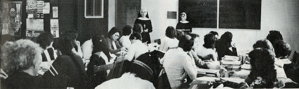 St. Joseph Sr. Mary Christine Taylor, standing left, on a 1984 visit to a college class she helped start on the St. Regis Mohawk Reservation (Courtesy of Catholic Extension Magazine) St. Joseph Sr. Mary Christine Taylor, standing left, on a 1984 visit to a college class she helped start on the St. Regis Mohawk Reservation (Courtesy of Catholic Extension Magazine)