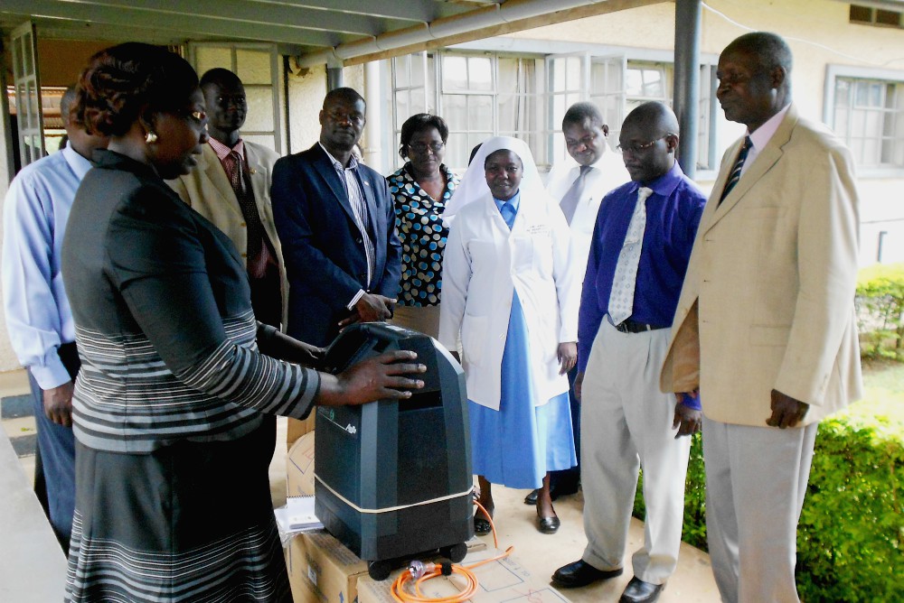 Sr. Mary Margaret Ajiko hands over oxygen concentrators to hospital management at Soroti Regional Referral Hospital. (Gerald Matembu) Sr. Mary Margaret Ajiko hands over oxygen concentrators to hospital management at Soroti Regional Referral Hospital. (Gerald Matembu)