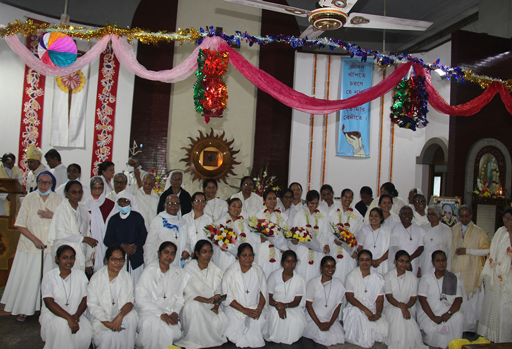 Final vows of four Sisters of Our Lady of the Missions in Bangladesh Dec. 17, 2021 (Courtesy of Probha Mary Karmokar)