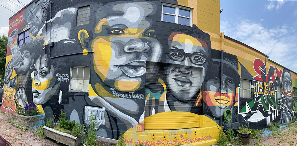 "Say Their Names" mural in Louisville, Kentucky (Eilis McCulloh)