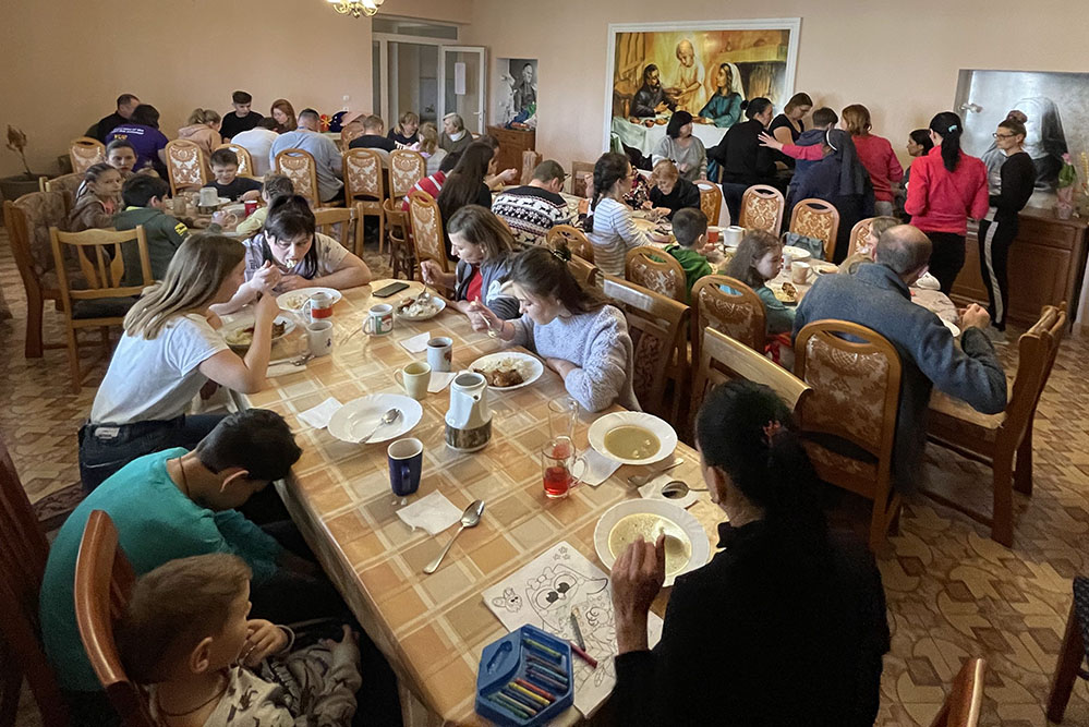 Ukrainian refugees receive food and shelter in the Sisters of St. Joseph of Saint-Marc convent in Mukachevo, a town in western Ukraine. (Courtesy of Ligi Payyappilly)