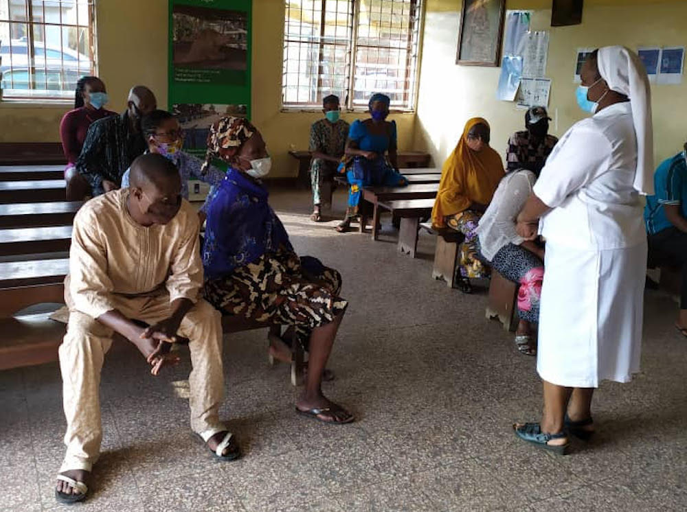 Notre Dame de Namur Sr. Prisca Igbozulike holds a COVID-19 awareness workshop for her patients at St. Catherine of Siena Medical Centre in Lagos, Nigeria. (Patrick Egwu) Notre Dame de Namur Sr. Prisca Igbozulike holds a COVID-19 awareness workshop for her patients at St. Catherine of Siena Medical Centre in Lagos, Nigeria. (Patrick Egwu)