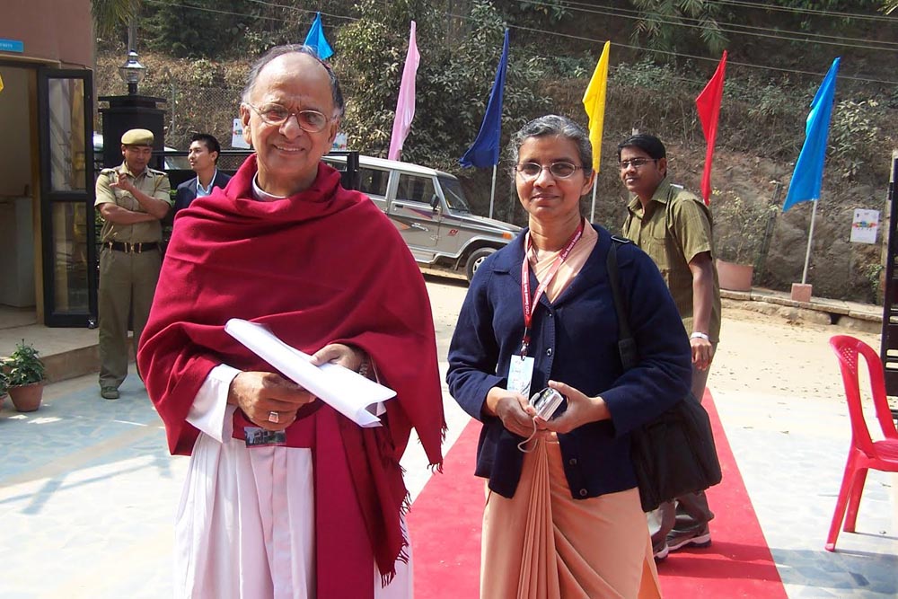 Sr. Lissy Maruthanakuzhy with Archbishop Thomas Menamparampil at a church meeting in Guwahati in 2010 (provided photo)