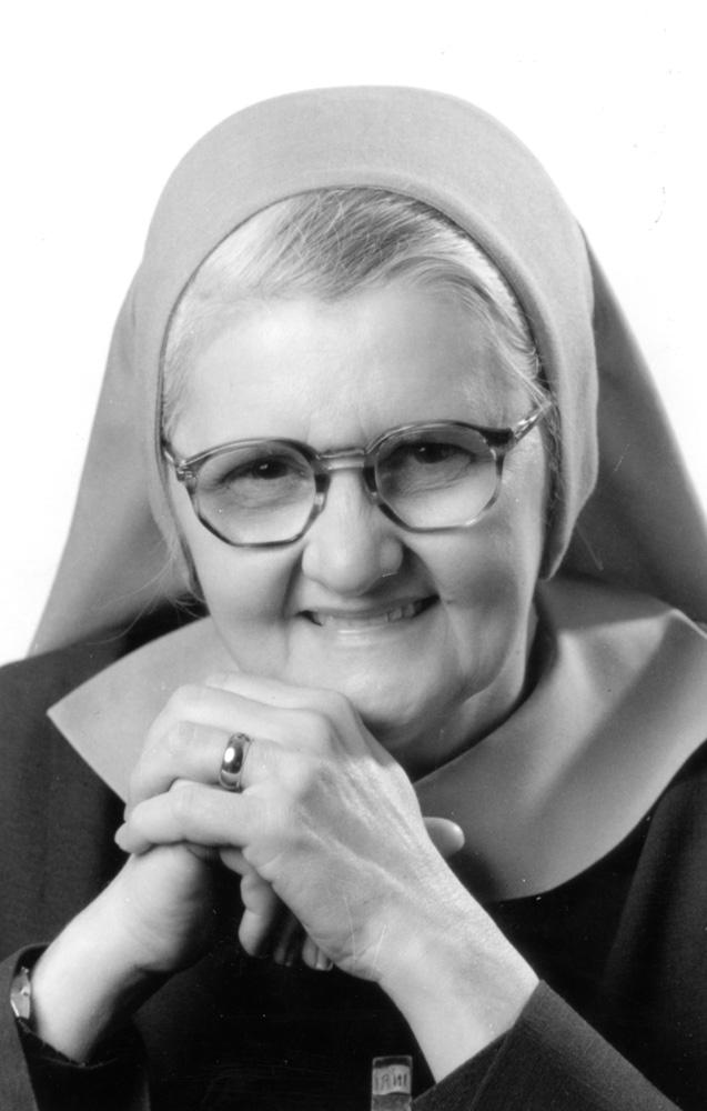 Mother Angelica, founder of EWTN, dies after long illness Global