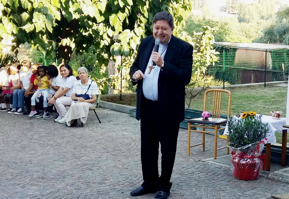 Cardinal João Braz de Aviz, prefect of the Vatican's Congregation for Institutes of Consecrated Life and Societies of Apostolic Life, speaks at the Sept. 30 inauguration of Chaire Gynai in Rome. (Philippa Hitchen)