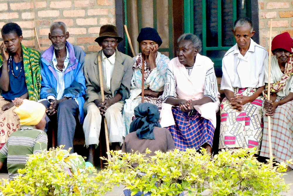 Residents at the Abizeramariya home for the elderly in Huye, Rwanda (GSR photo / Melanie Lidman)