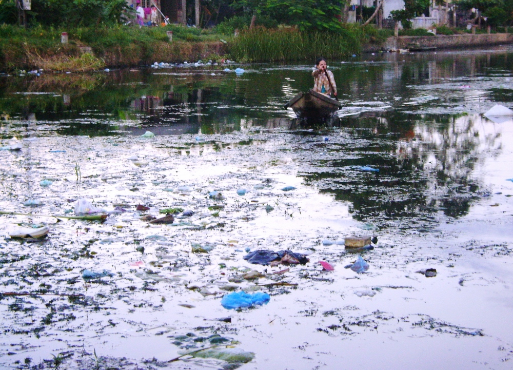 Rubbish covers a small river in Thua Thien Hue province. (GSR photo / Peter Nguyen)