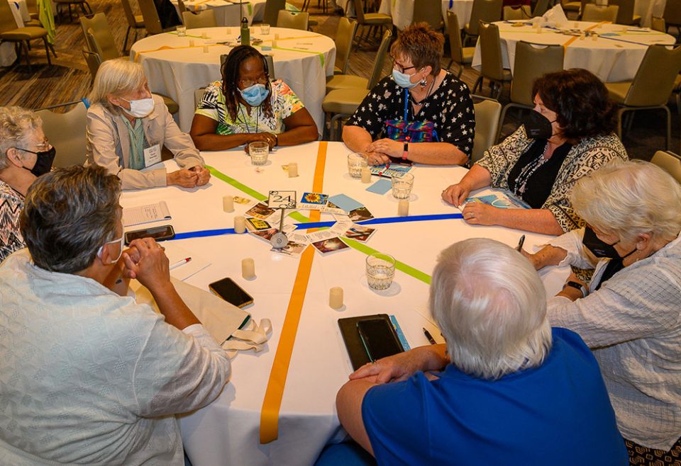 The Federation of the Sisters of St. Joseph's Event 2022 was held July 8-10 in St. Louis. Some 450 sisters and federation members attended. Another 600-plus joined virtually. (Mary Sue Rosenthal Gee) The Federation of the Sisters of St. Joseph's Event 2022 was held July 8-10 in St. Louis. Some 450 sisters and federation members attended. Another 600-plus joined virtually. (Mary Sue Rosenthal Gee)